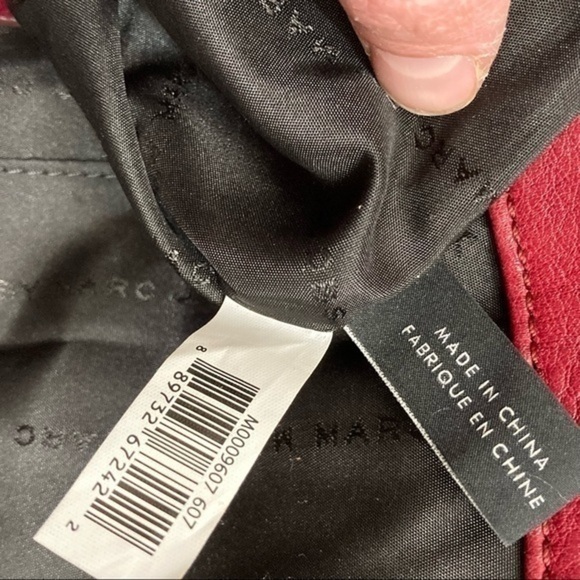 Marc by Marc Jacobs
Sheltered Island Colorblock Blue Multi Leather Messenger Bag - Picture 10 of 10